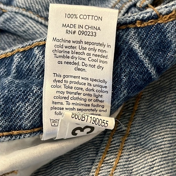 PacSun Front Seam Mom Jeans - Picture 12 of 13